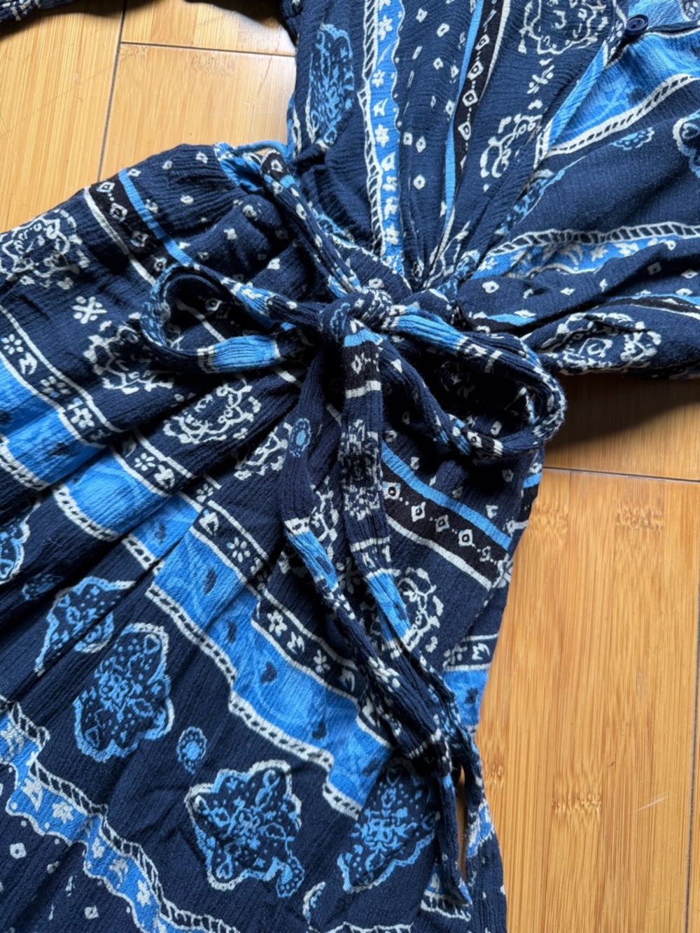 Orange Creek Indigo Boho Wrap Dress Blue Bandana Print Lightweight Tie Waist - Picture 5 of 8